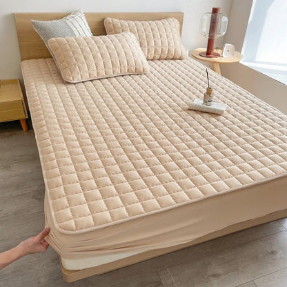 Breathable Mattress Protector with Liquid Repellent and Allergen Barrier – Soft Polyester Blend 0