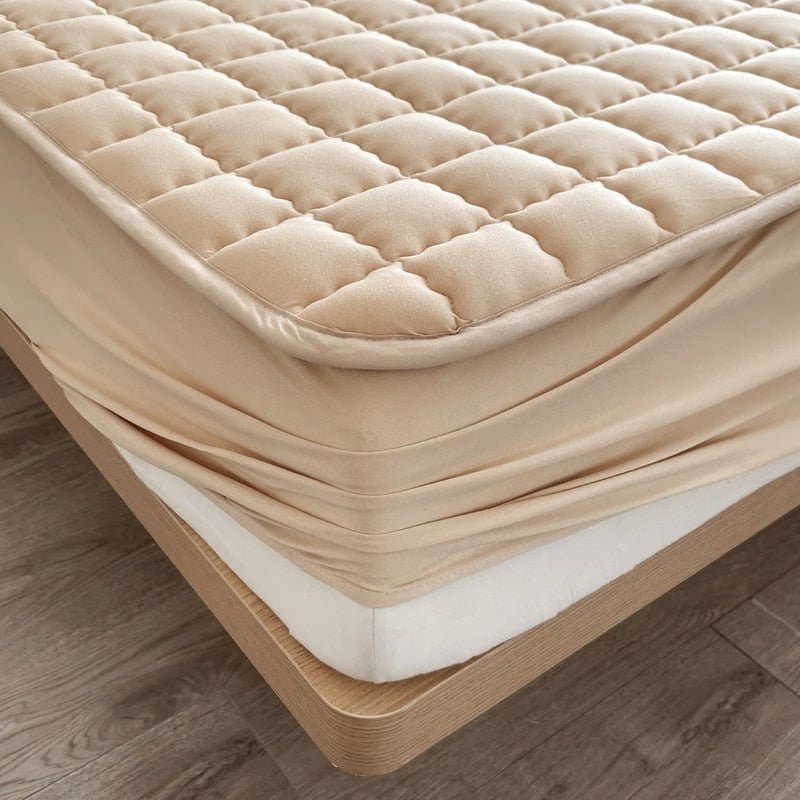 Breathable Mattress Protector with Liquid Repellent and Allergen Barrier – Soft Polyester Blend 2