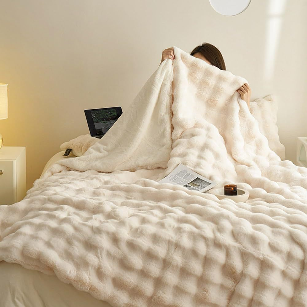 Double-Sided Faux Rabbit Fleece Blanket – Soft All-Season Throw for Bed, Sofa, Travel – Machine Washable, Cozy Plush Comfort 0
