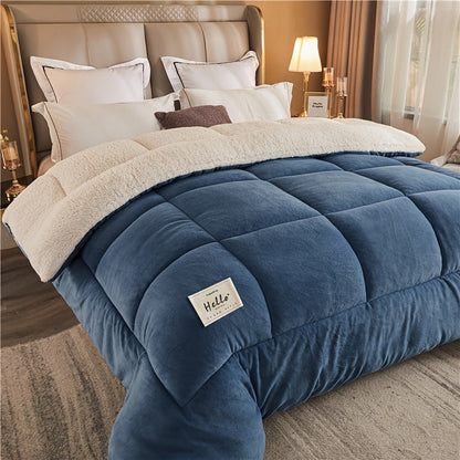 Reversible Triple-Layer Quilt – Warm, Breathable Polyester Blanket for Year-Round Comfort in Blue, Pink, Grey 6