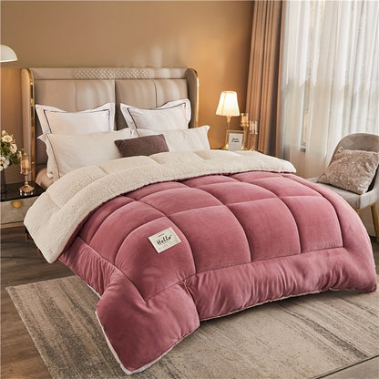 Reversible Triple-Layer Quilt – Warm, Breathable Polyester Blanket for Year-Round Comfort in Blue, Pink, Grey 9