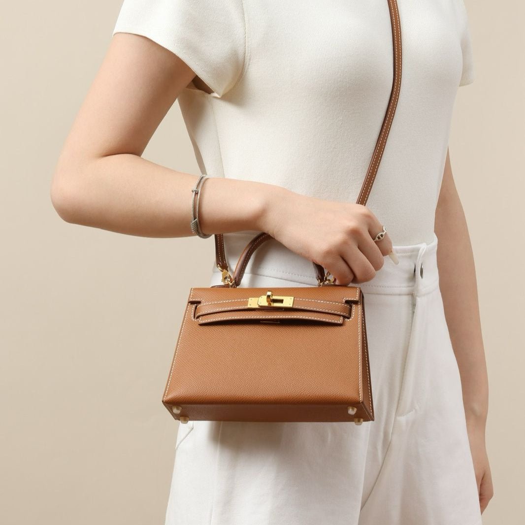 The Kelly 20 Handbag